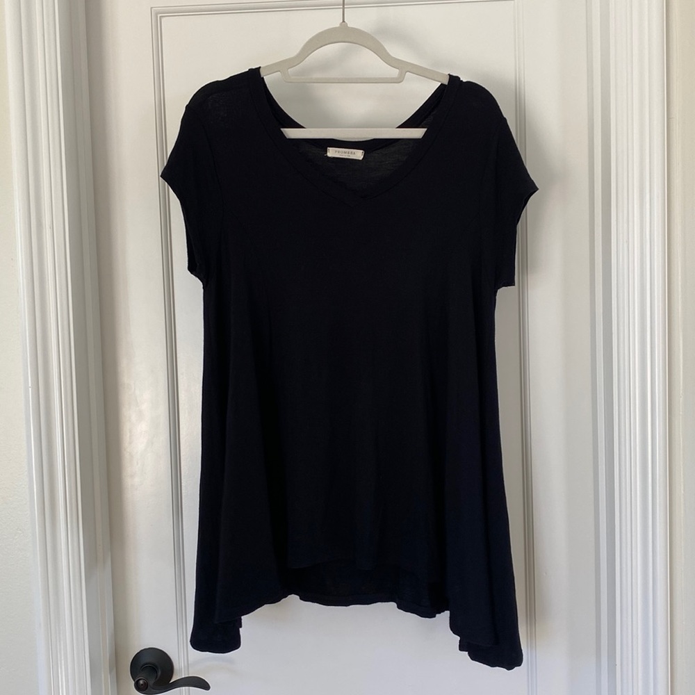 PROMESA FLOWY BLACK LONG TUNIC TOP
